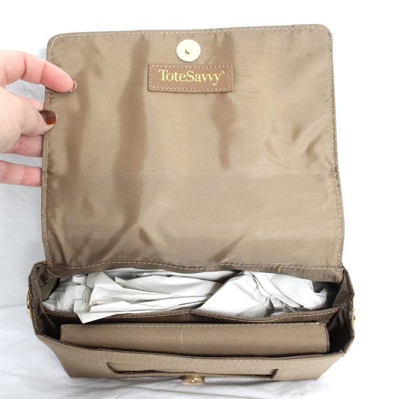 ToteSavvy Change Kit Crossbody Bag in Fawn NWT - Picture 1 of 4